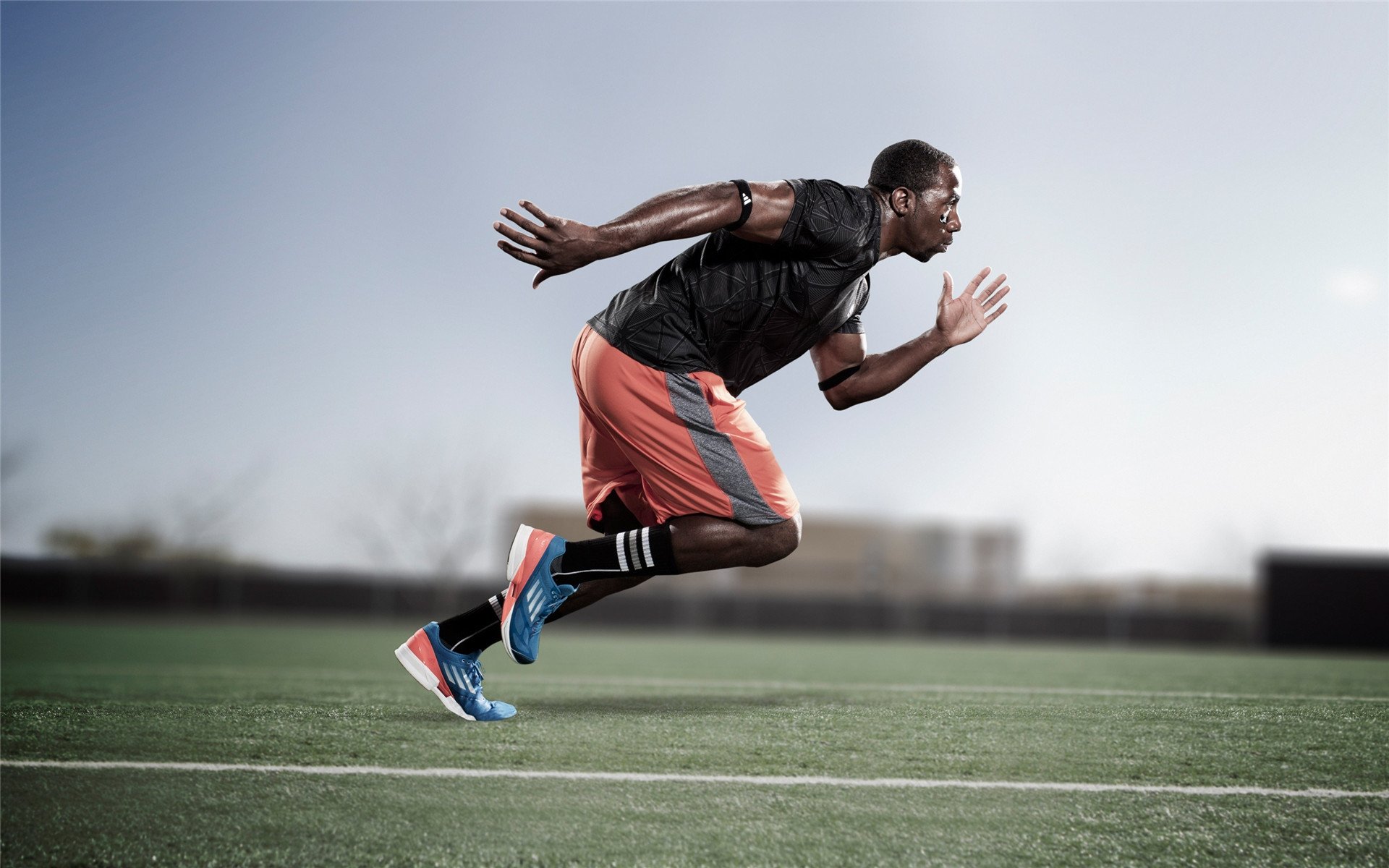 “滑轮赛热潮!成都滑轮中心迎来新生代挑战者”