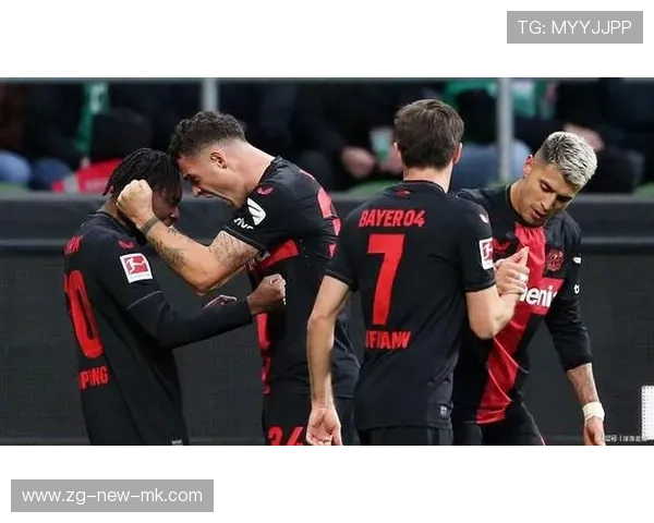 勒沃库森中路直塞形成绝佳机会